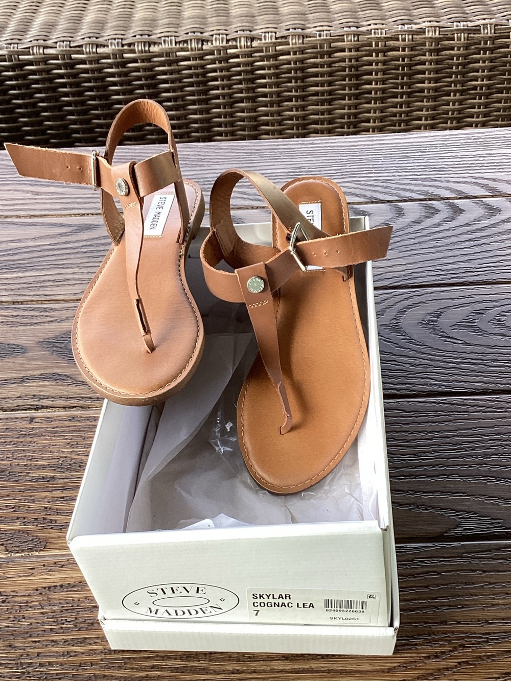 Steve Madden Cognac Leather T-Strap Sandals